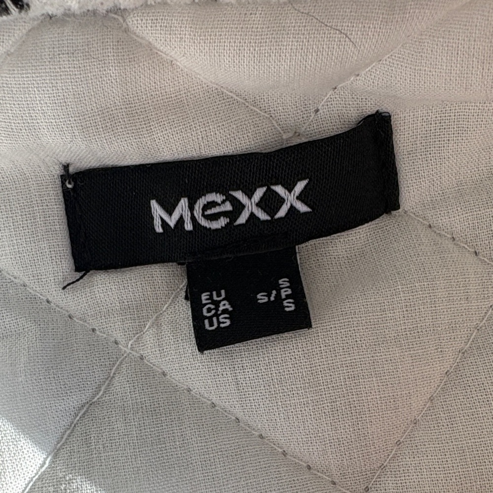 Mexx Black and Cream Quilted Jacket - Picture 2 of 2